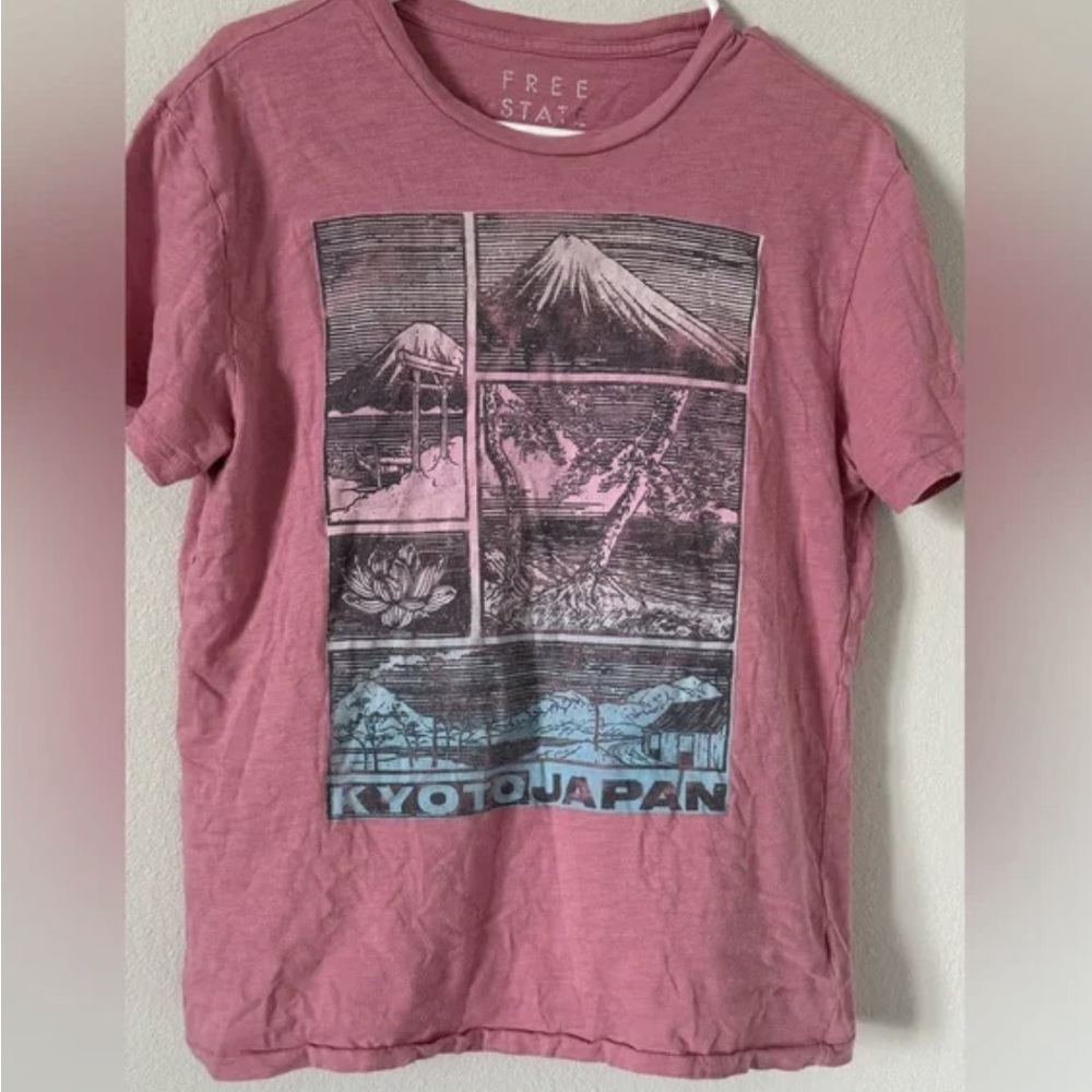 Free State Pink Graphic Kyoto Japan Tee with Blue Accent